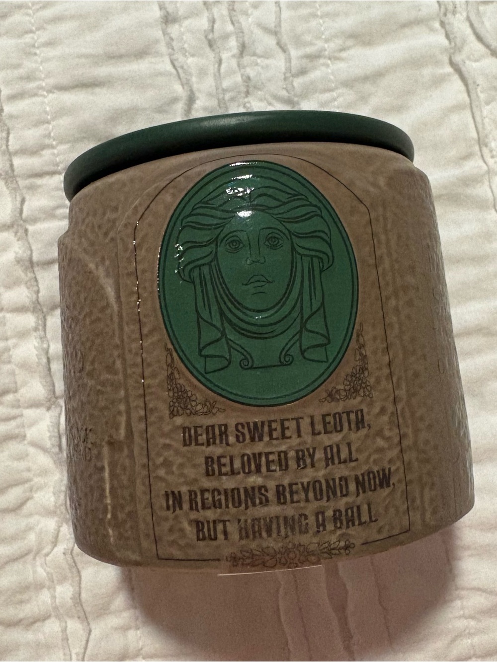 Haunted mansion madame Leota candle